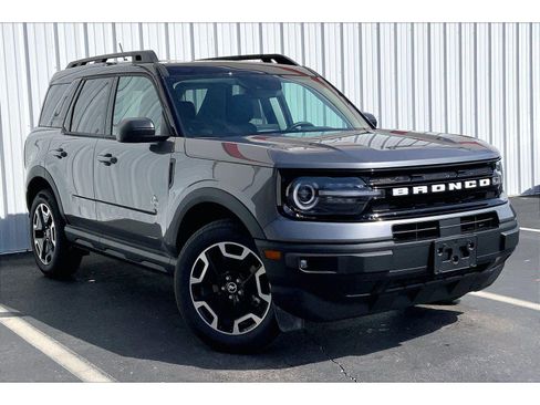 Used 2024 Ford Bronco Sport Outer Banks w/ Tech Package image 33