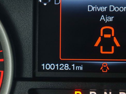 Used 2020 Ford F150 XLT w/ Equipment Group 302A Luxury image 14