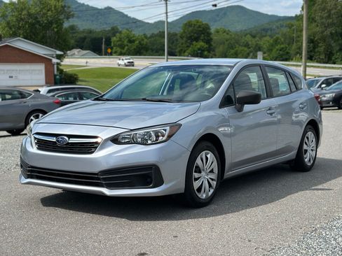 Used 2022 Subaru Impreza 2.0i AWD/4WD image 7