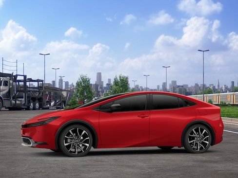 New 2026 Toyota Prius Plug-In Hybrid FWD image 3