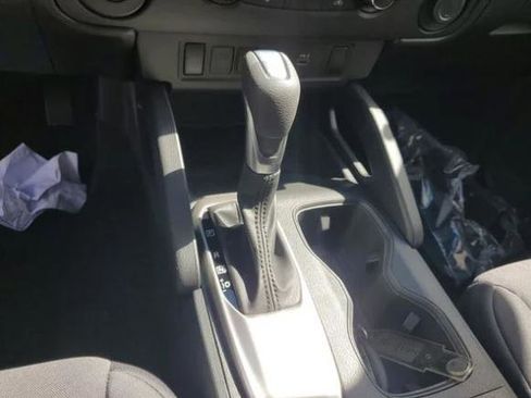 New 2026 Nissan Frontier S image 5