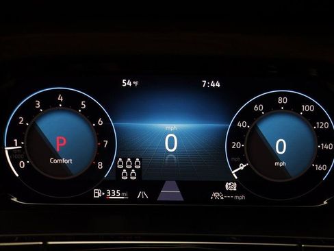 Used 2025 Volkswagen Atlas SE image 7