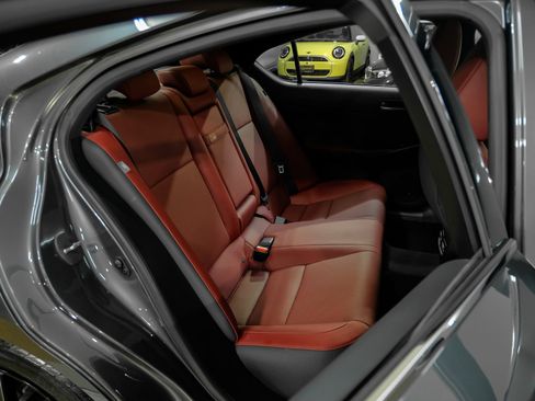 Used 2024 Lexus IS 300 F Sport RWD image 40