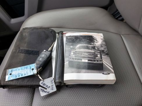 Used 2019 Ford F350 XL w/ XL Value Package image 26