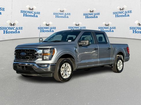 Used 2023 Ford F150 XLT image 2