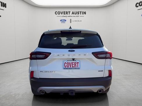 Certified 2025 Ford Escape Platinum w/ Class II Trailer Tow Package image 4