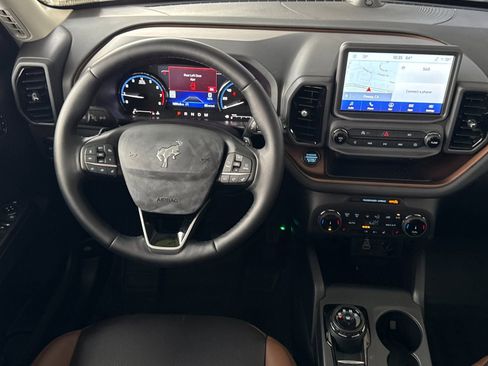 Used 2024 Ford Bronco Sport Badlands w/ Premium Package image 16