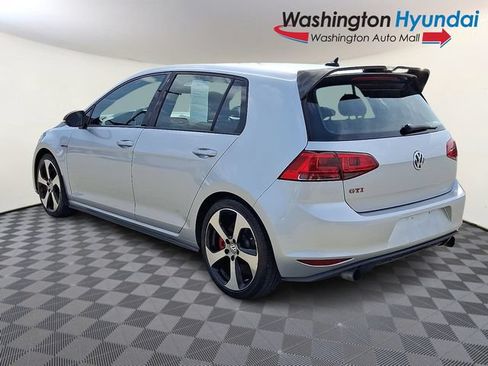 Used 2017 Volkswagen GTI SE FWD image 4