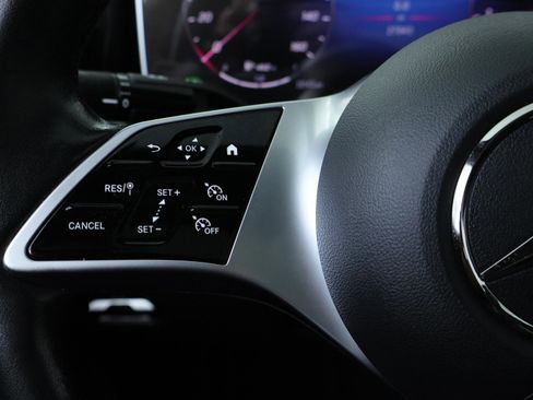 Used 2025 Mercedes-Benz C 300 4MATIC Sedan image 19