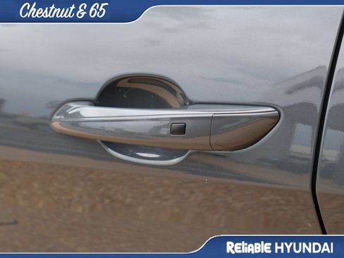Certified 2024 Hyundai Elantra SEL w/ Convenience Package FWD image 20