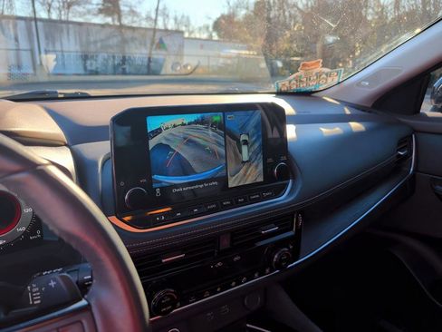 Used 2023 Nissan Rogue Platinum w/ Platinum Premium Package image 23