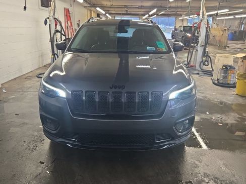 Used 2020 Jeep Cherokee Latitude Plus AWD/4WD image 7