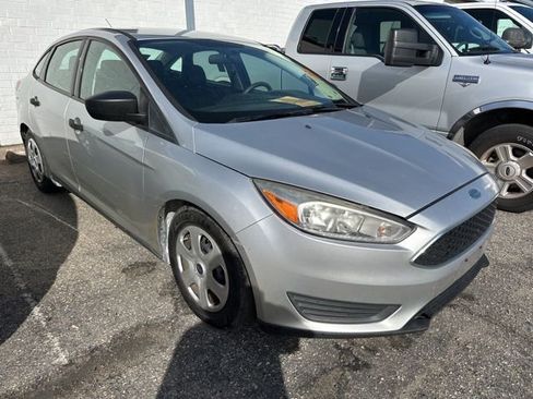 Used 2016 Ford Focus S image 8