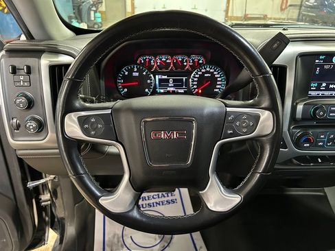 Used 2017 GMC Sierra 1500 SLE AWD/4WD image 24
