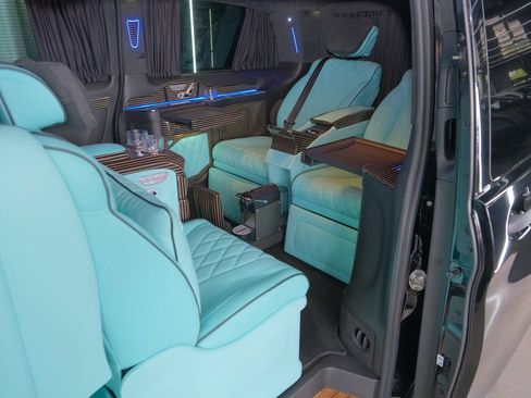 Used 2023 Mercedes-Benz Metris Passenger image 12