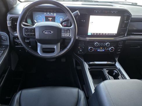 Used 2023 Ford F250 Lariat w/ Chrome Package image 12