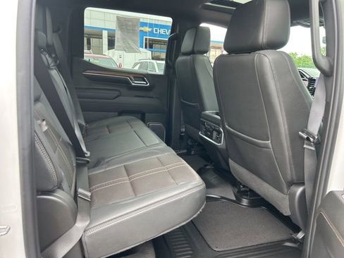 Used 2023 Chevrolet Silverado 1500 High Country w/ Technology Package AWD/4WD image 32