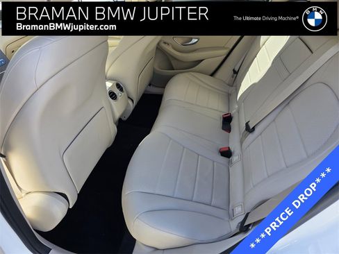 Used 2022 Mercedes-Benz GLC 300 4MATIC image 13