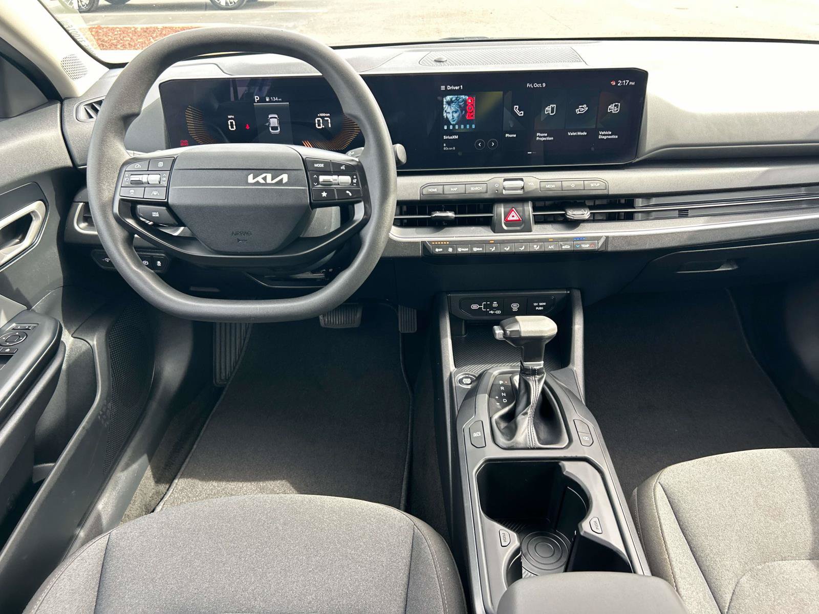 Used 2025 Kia K4 FWD image 19