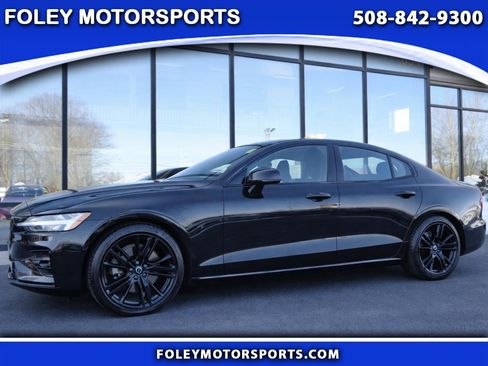 Used 2023 Volvo S60 B5 Plus w/ Climate Package image 1