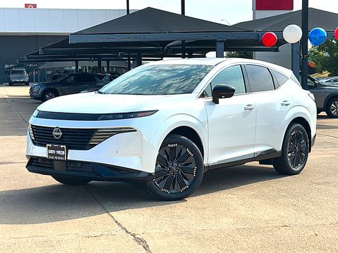 New 2026 Nissan Murano Platinum w/ Cargo Package AWD/4WD image 2