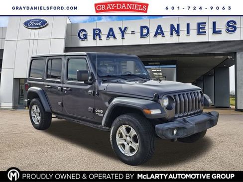 Used 2020 Jeep Wrangler Unlimited Sport S image 1