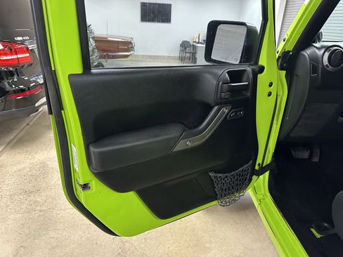 Used 2012 Jeep Wrangler Unlimited Sport image 35