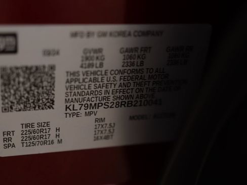 Used 2024 Chevrolet TrailBlazer LT w/ LT Cold Weather Package FWD image 34