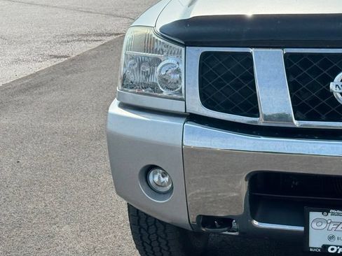 Used 2006 Nissan Titan SE AWD/4WD image 9