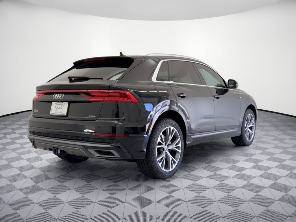 Used 2023 Audi Q8 Premium Plus w/ Premium Plus Package AWD/4WD image 9