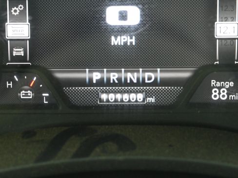 Used 2022 RAM 3500 Laramie AWD/4WD image 13