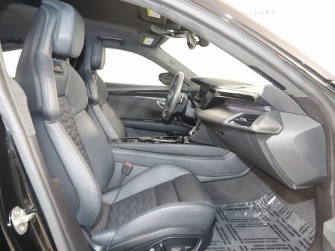 Used 2024 Audi RS e-tron GT w/ Carbon Performance Package image 12