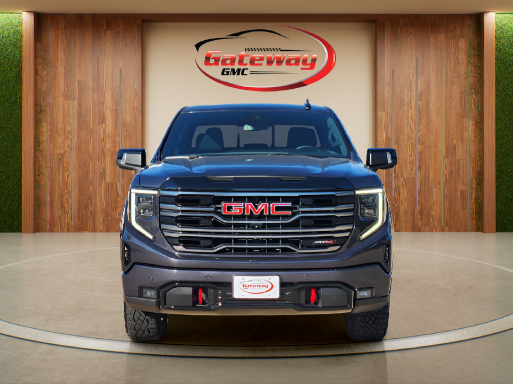 Used 2025 GMC Sierra 1500 AT4 w/ Technology Package AWD/4WD image 2