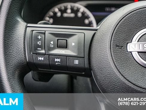 Used 2024 Nissan Pathfinder S AWD/4WD image 31