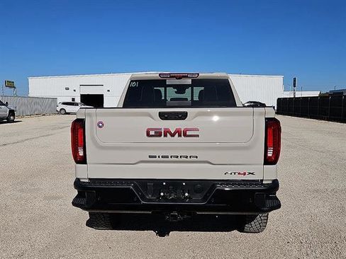 New 2026 GMC Sierra 1500 AT4X image 4