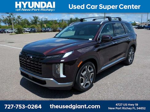 Used 2024 Hyundai Palisade SEL w/ Premium Package FWD image 1