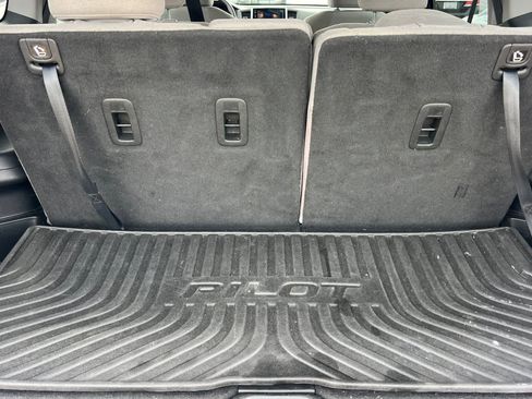 Used 2016 Honda Pilot EX image 18