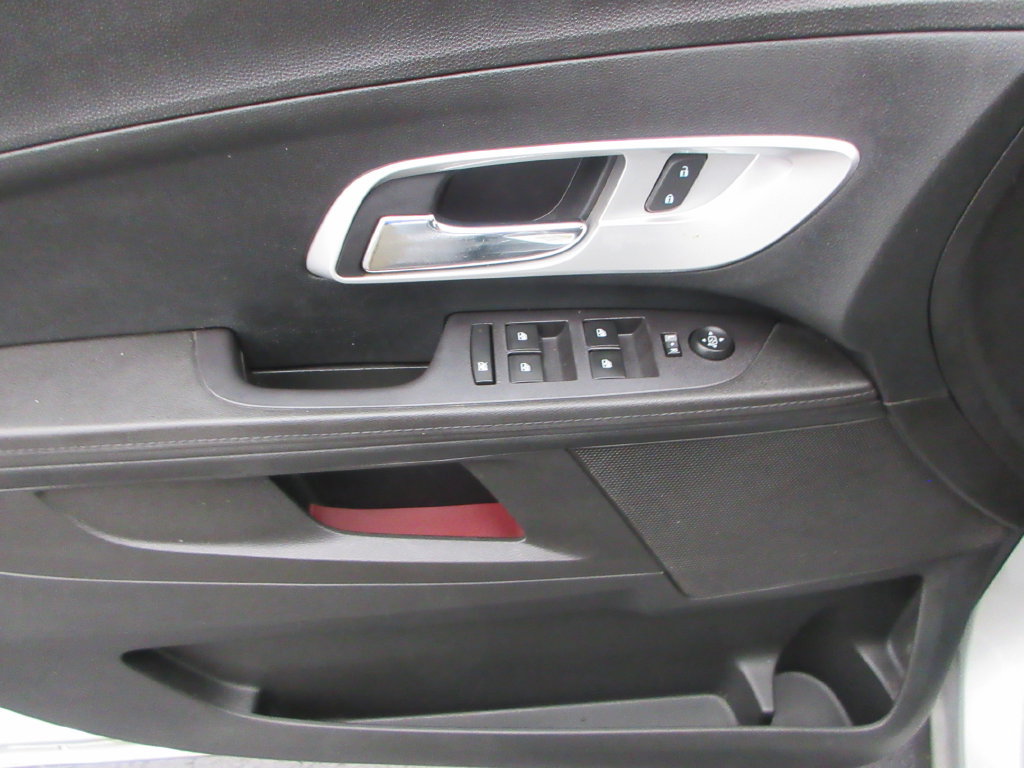 Certified 2017 Chevrolet Equinox LS FWD image 21