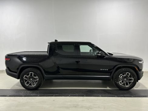 Used 2025 Rivian R1T Adventure AWD/4WD image 6