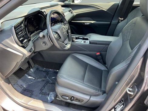 Certified 2025 Lexus RX 350 Premium w/ Accessory Package (Z1) FWD image 9