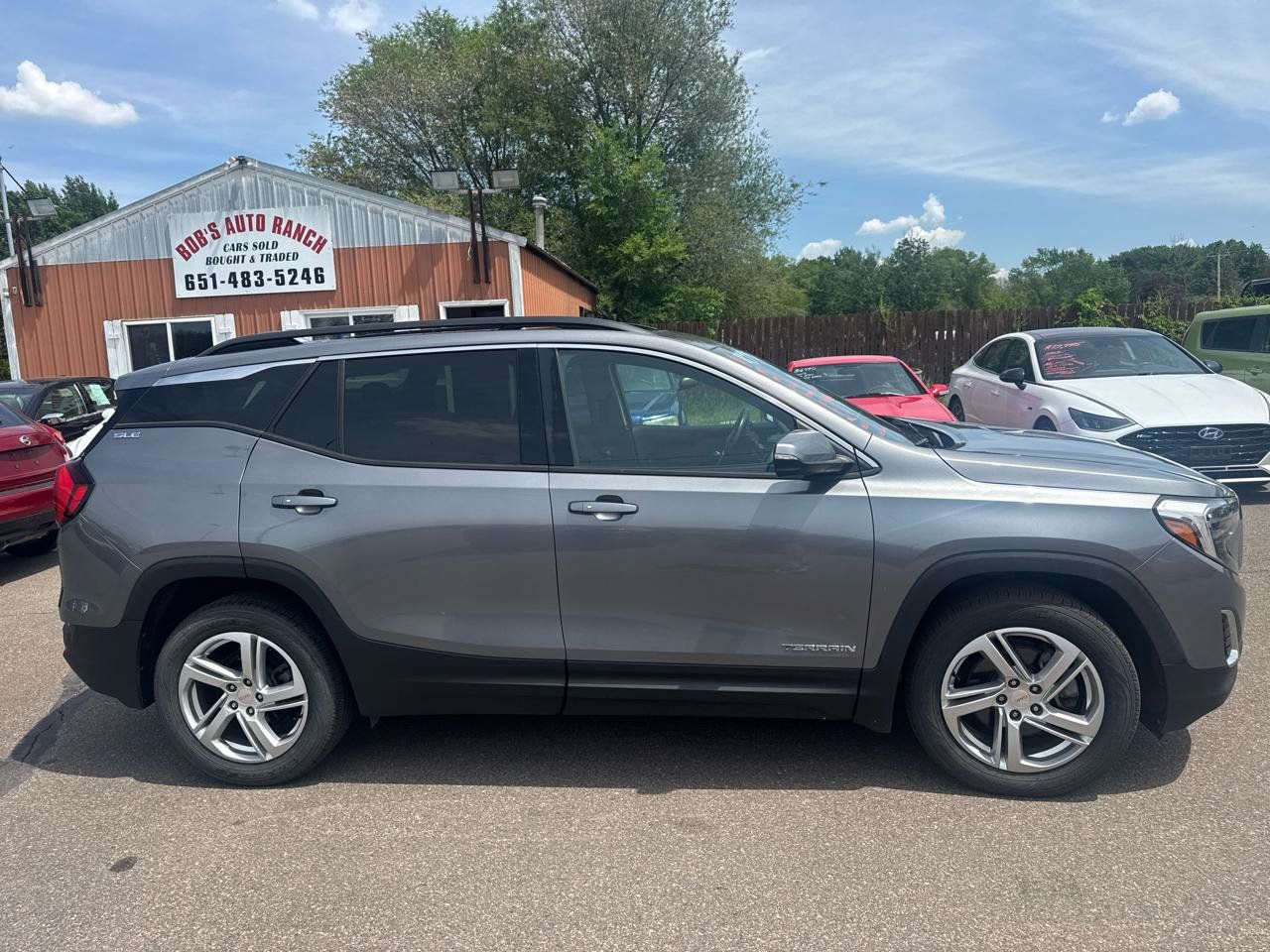 Used 2018 GMC Terrain SLE w/ Driver Convenience Package AWD/4WD image 4