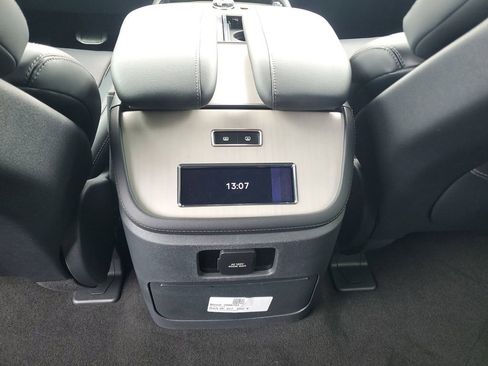 New 2025 Lincoln Navigator Reserve w/ Jet Appearance Package AWD/4WD image 14