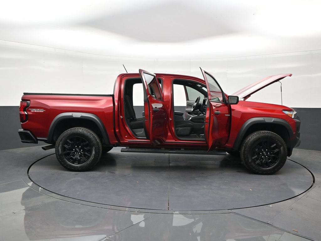 Used 2024 Chevrolet Colorado Trail Boss w/ Advanced Trailering Package AWD/4WD image 29