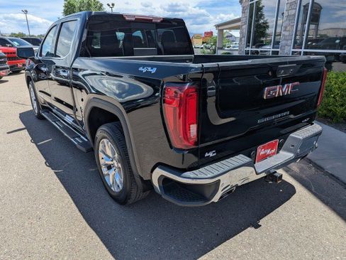 Used 2019 GMC Sierra 1500 SLT w/ SLT Premium Plus Package AWD/4WD image 3