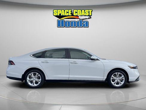 New 2025 Honda Accord LX image 11