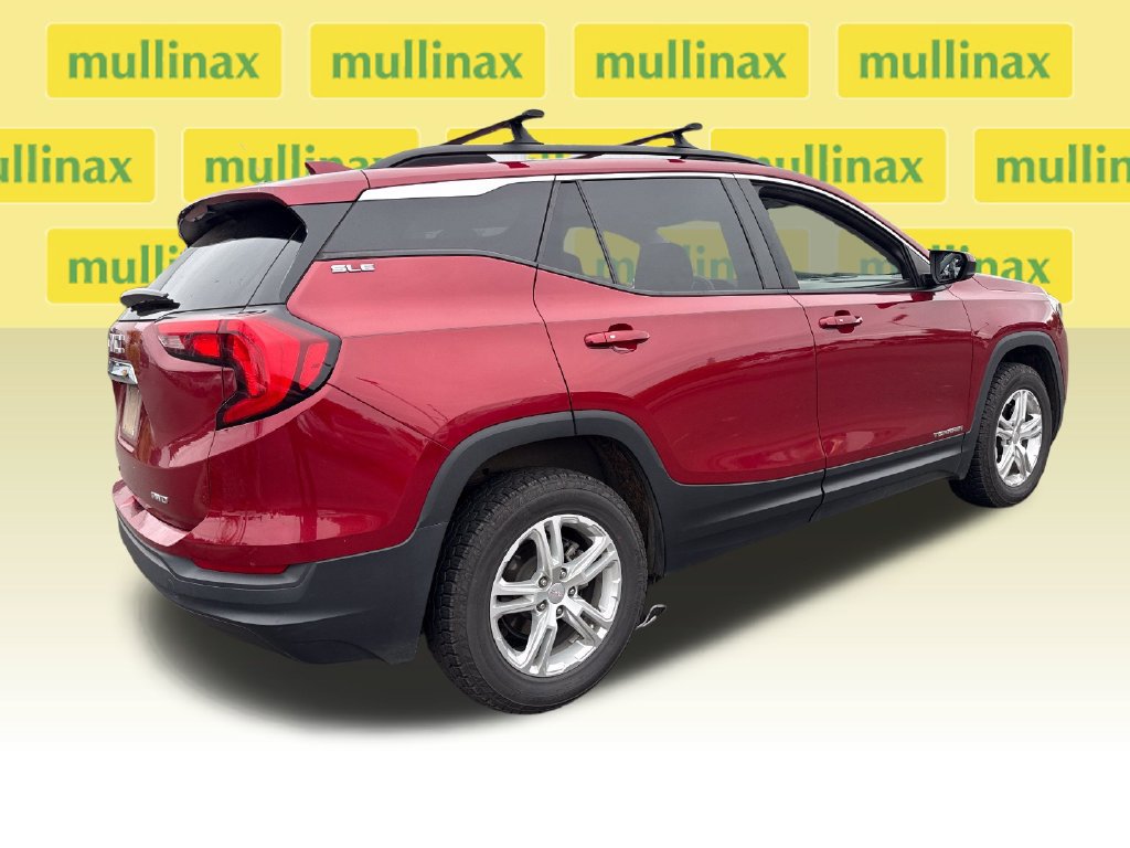 Used 2021 GMC Terrain SLE w/ Driver Convenience Package AWD/4WD image 3