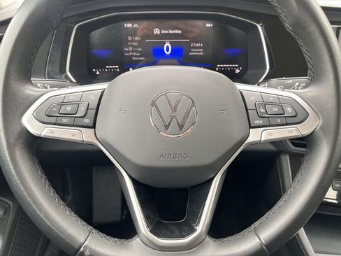 Used 2024 Volkswagen Jetta SE image 14