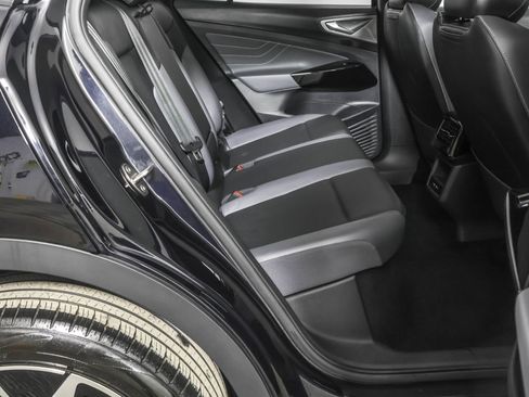 Used 2023 Volkswagen ID.4 Pro S image 43