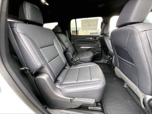 New 2026 Chevrolet Traverse LT w/ Midnight/Sport Edition image 25