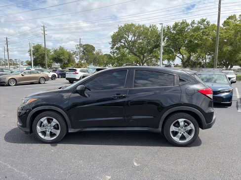 Used 2022 Honda HR-V LX image 4